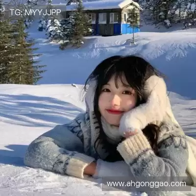 滑璇鸣